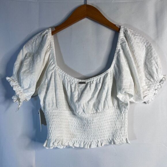 Billabong NWT White Smocked Waist Short Sleeve Vneck Crop Top Size Medium - Picture 2 of 10
